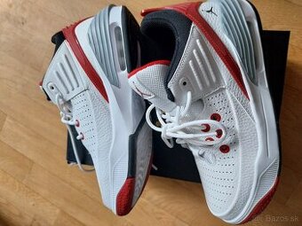 Tenisky JORDAN MAX AURA 5 = veľ.36,5 - 1