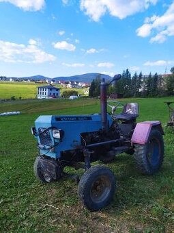 Predám doma robený traktor