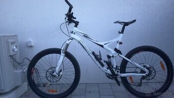 Horský bicykel Specialized