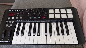Predám M-AUDIO Oxygen 25