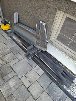 Predam lemovanie strešného okná