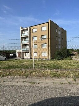 Na predaj 4 izb. byt v obci Mužla