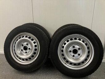 5x120 r16  215/60r16