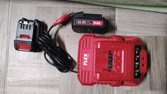 FLEX nabíjačka a dve batérie 10.8V / 2.5 Ah