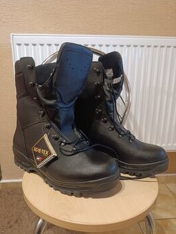 Vysoká taktická obuv BOSP - veľkosť 48
