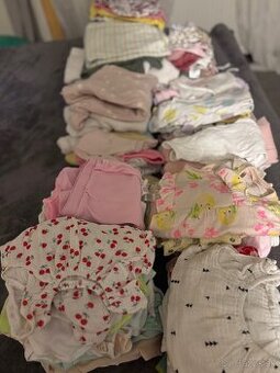 Balik detskeho oblečenia dievčatko 0-6 mes