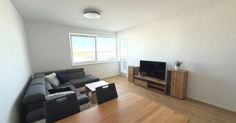 Na prenájom 3 izbový zariadený byt v Alžbetinom dvore