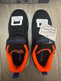 Skechers botasky veľkosť 30 pre deti unisex