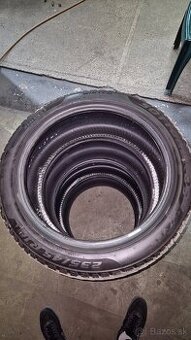 Zimné  Sottzero3 r18 235/45