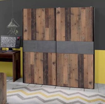 SKRIŇA 170 s posuvnými dverami