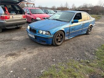Predam bmw e36
