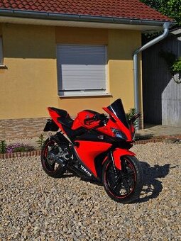 Yamaha yzf r125 (180cc)