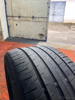 letne 245/40/r17