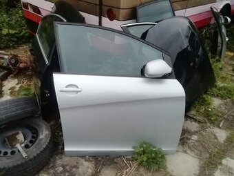 Predám dvere práve predné, práve zadné seat altea