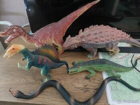 Dinosaury
