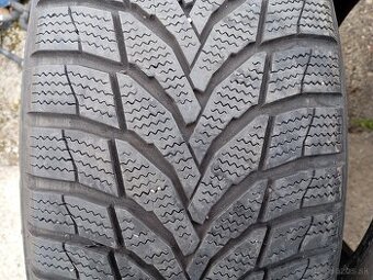 zimne pneu.235/60-18