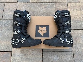 Fox motion klbove cizmy black 44,5