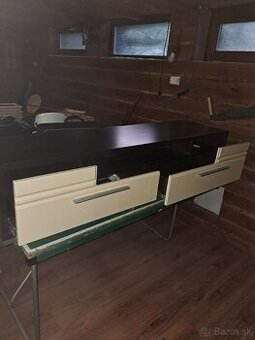 Komoda po televizor