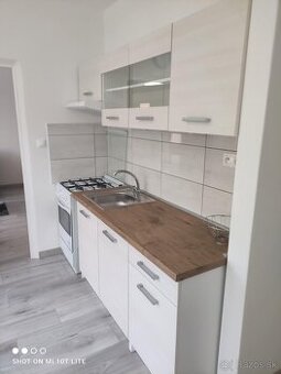 Prenájom 1 izbový byt Banska Bystrica