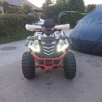 Stvorkolka Commander 200