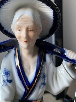 PORCELAN