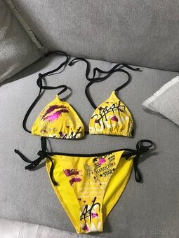 Nove plavky velkost M
