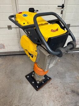 3. Vibračné dusadlo Bomag BT 65