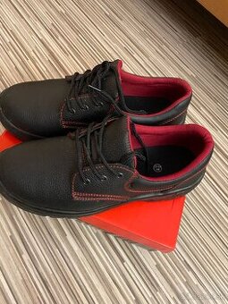 nové pracovné topánky č.42