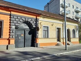 Komenského ulica - obchodné priestory