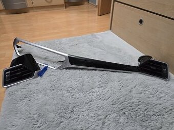 ✨ Predám interiérové lišty s LED podsvietením – BMW G20/G21