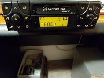 Predam radio Mercedes  be 3200