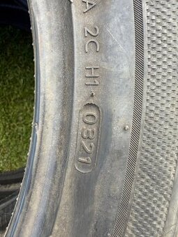 HANKOOK 295/40 R21 letne