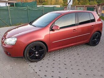 Volkswagen Golf 5 1.9 TDI 77kw rok 2007