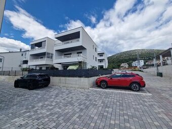 Vybavený apartmán v novostavbe, Chorvátsko Trogir