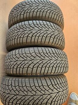 Zimné pneumatiky Kumho WinterCraft WP52 195/55 R16 87H