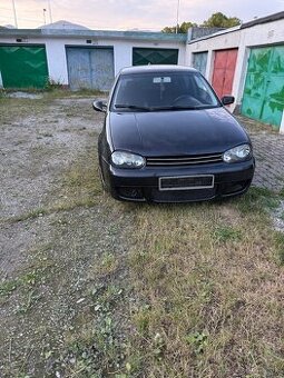 Golf 4