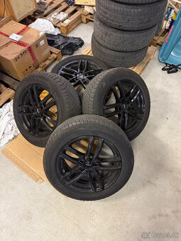 Disky Dezent R17 5x112 ET52 + zimné pneu Matador
