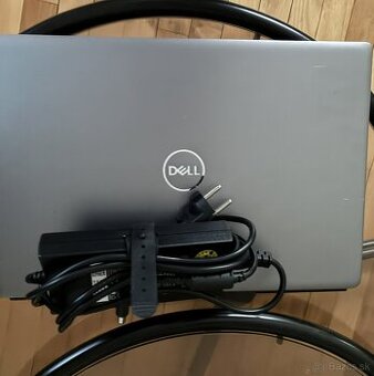 Predám výkonný notebook Dell Precision 7550-i7