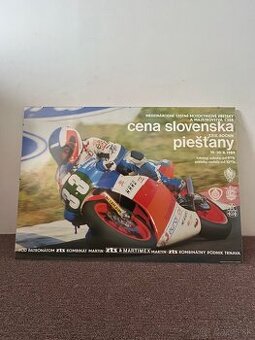 Retro plagáty v rámoch