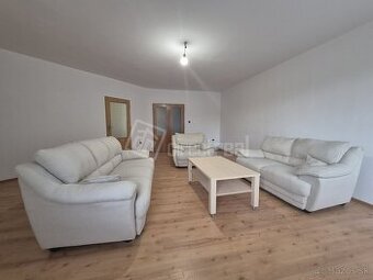 Veľkometrážny 3izbový byt na prenájom