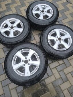 Barum Vanis 2,215/75R16C, 7Jx16H2, 5x120