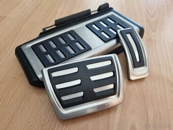 Nerezove pedale naslapy MANUAL / DSG automat