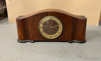 Predám drevené hodiny