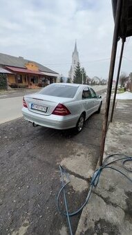 Mercedes-Benz C220 W203