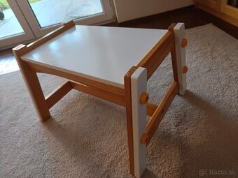 detska vyskovo-nastavitelna lavica