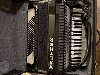 Akordeón Walther Corsar 4 hlas