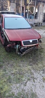 Skoda Fabia kaputa