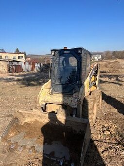 Šmykom riadeny nakladač