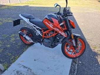 KTM Duke 390