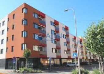 Exkluzívny prenájom 2i bytu v centre Malaciek